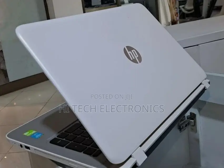 New Laptop HP Pavilion 15 8GB Intel Core I5 HDD 1T