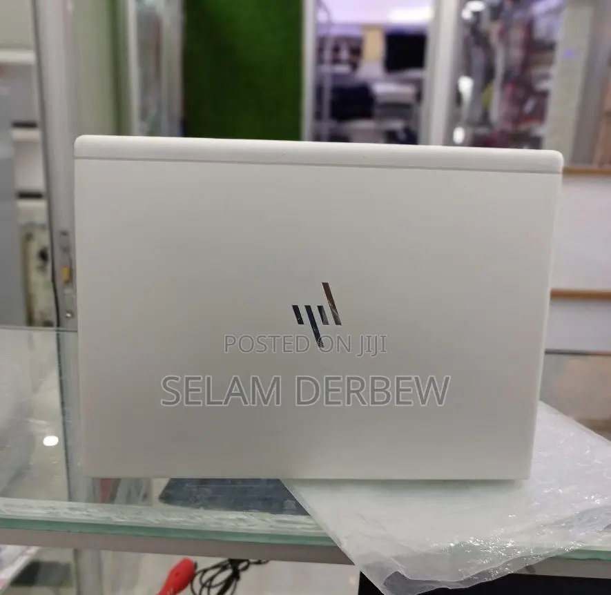 New Laptop HP EliteBook 830 8GB Intel Core I5 SSD 512GB