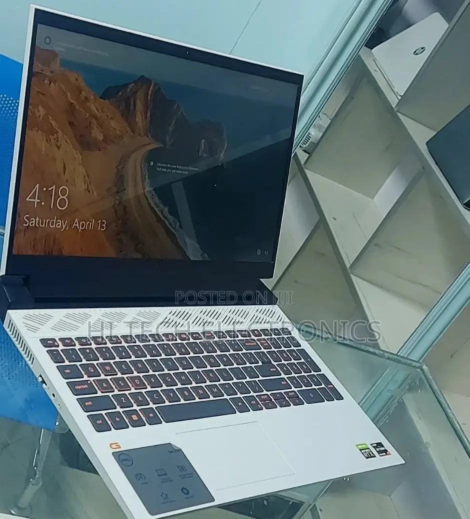 New Laptop Dell G15 5511 16GB AMD Ryzen 7 SSD 512GB