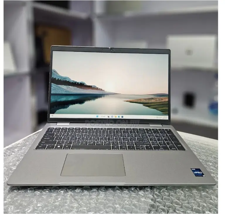 New Laptop Dell Latitude 15 E5540 16GB Intel Core I7 SSD 512GB