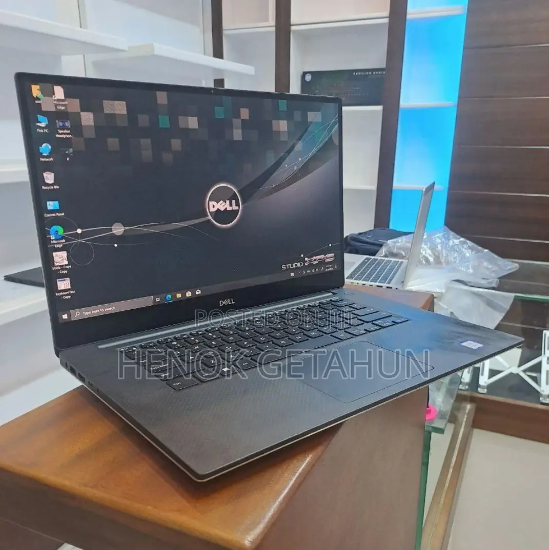 New Laptop Dell XPS 15 16GB Intel Core I7 SSD 512GB