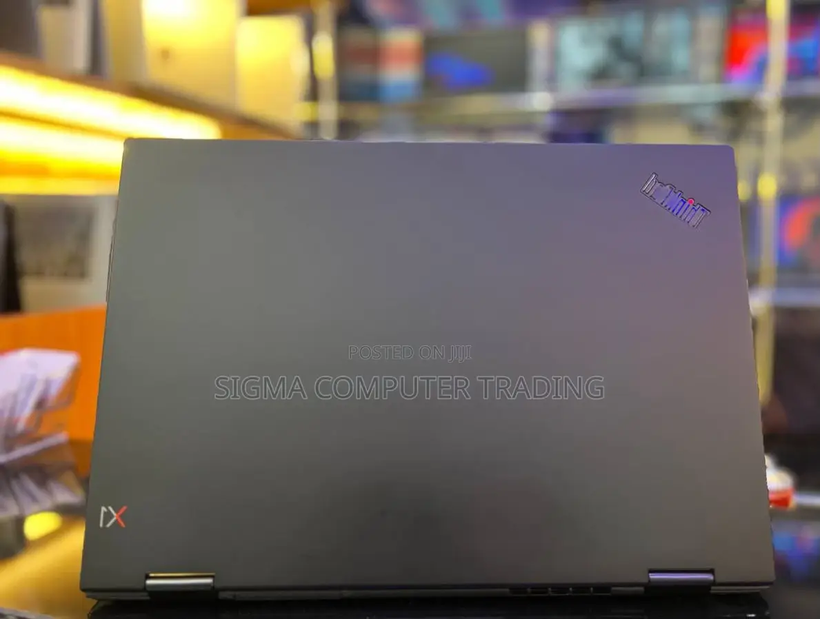 New Laptop Lenovo ThinkPad Yoga 16GB Intel Core I7 SSD 512GB