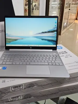 New Laptop HP Stream Notebook 8GB Intel Core I5 SSD 512GB