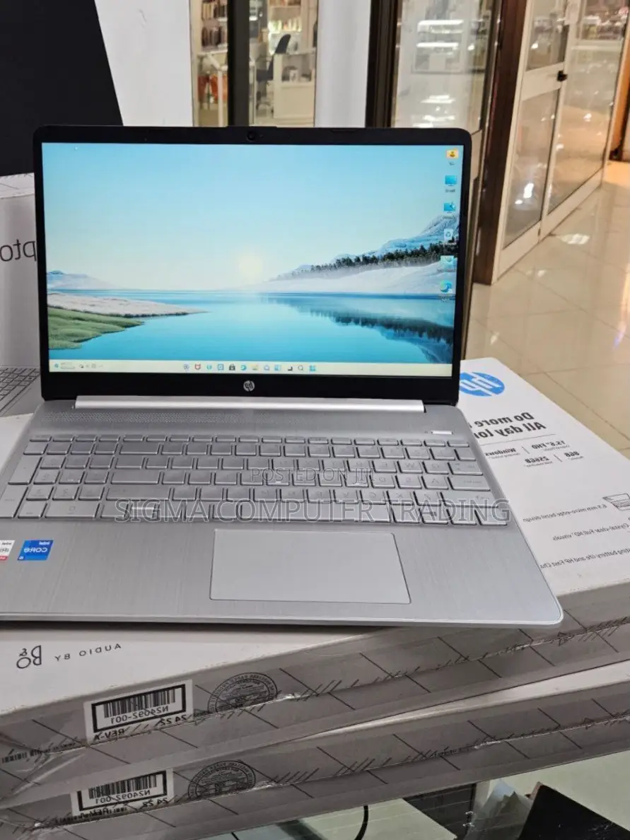 New Laptop HP Stream Notebook 8GB Intel Core I5 SSD 512GB