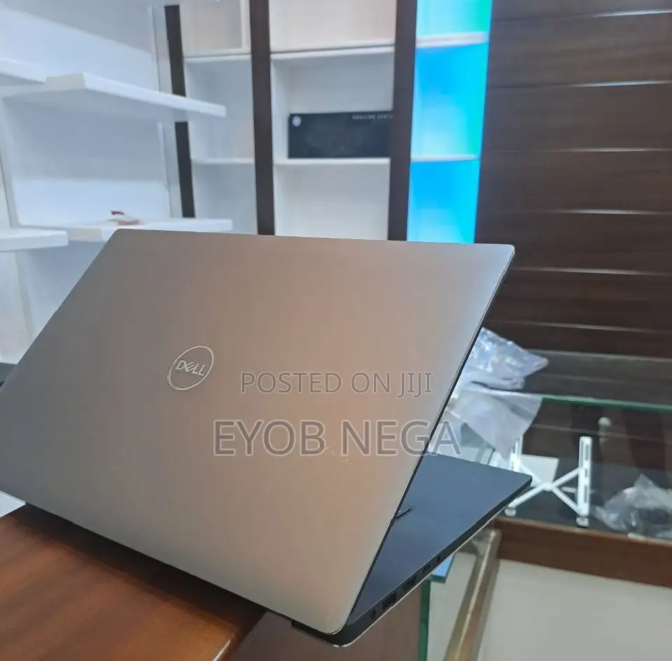 New Laptop Dell XPS 15 16GB Intel Core I7 SSD 512GB