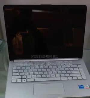 New Laptop HP Stream Notebook 8GB Intel Core I5 SSD 512GB
