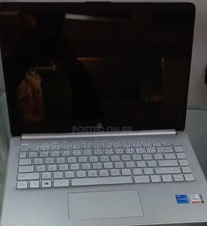 New Laptop HP Stream Notebook 8GB Intel Core I5 SSD 512GB