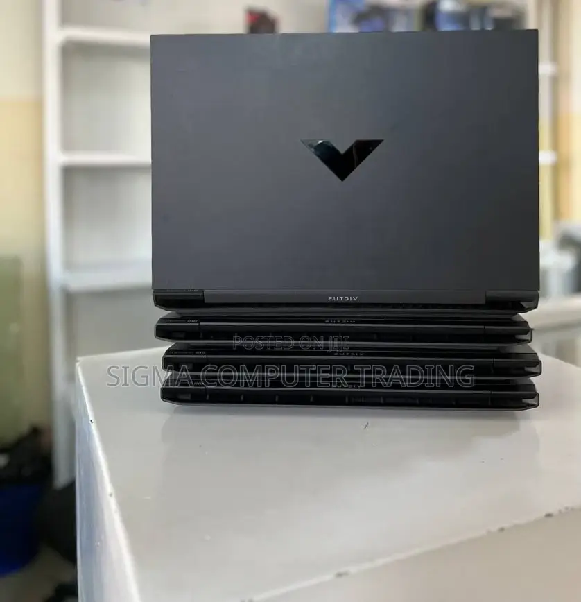 New Laptop HP Victus 15 8GB AMD Ryzen 5 SSD 512GB