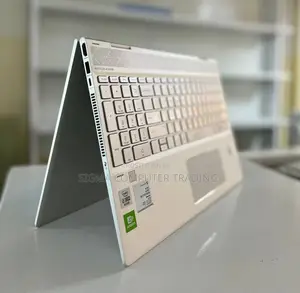 New Laptop HP Envy X360 8GB Intel Core I5 SSD 512GB