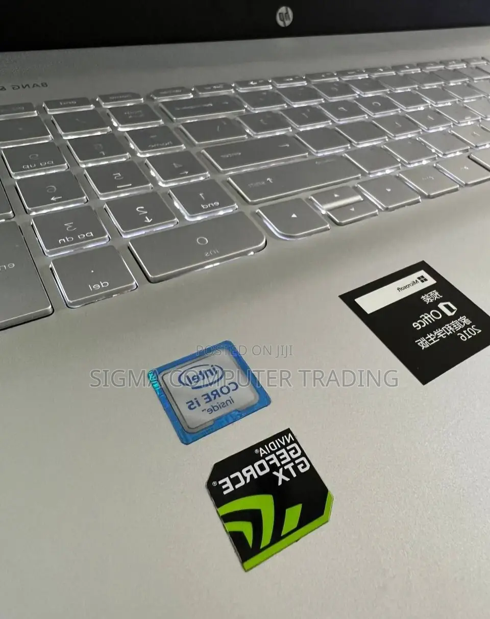 New Laptop HP Envy 15 8GB Intel Core I5 HDD+SSD 1T