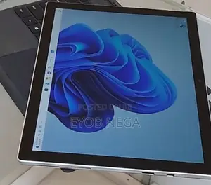 New Laptop Microsoft Surface Pro 8GB Intel Core I5 SSD 128GB