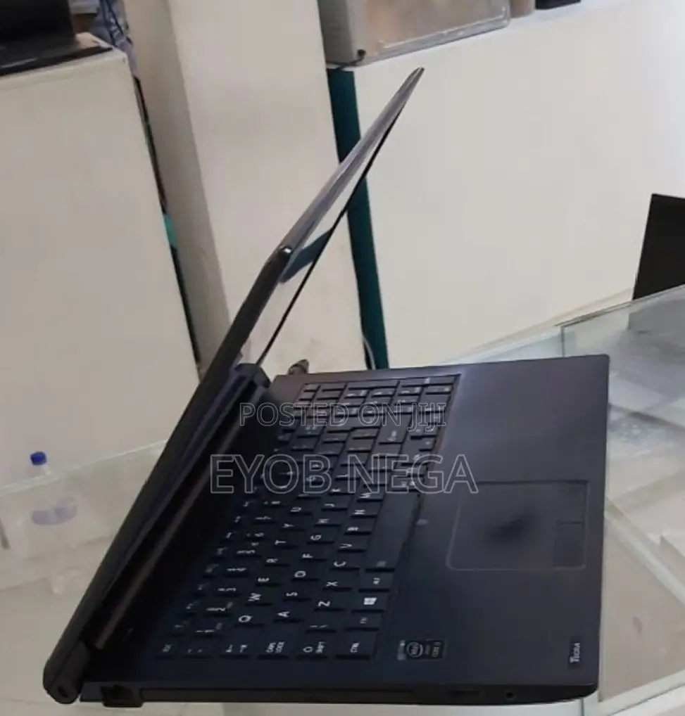 New Laptop Toshiba 4GB Intel Core I3 HDD 500GB