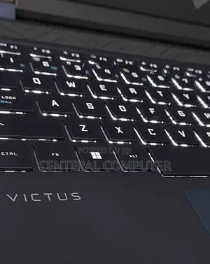 New Laptop HP 17-3000 16GB Intel Core I5 SSD 512GB