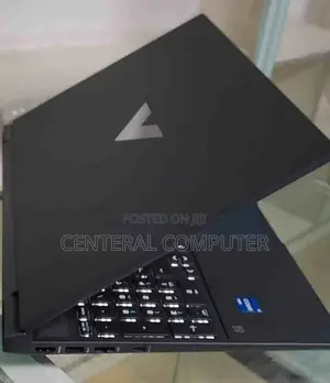 New Laptop HP 17-3000 16GB Intel Core I5 SSD 512GB