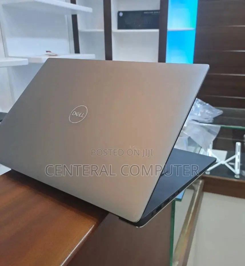 New Laptop Dell G GB Intel Core I7 SSD 512GB