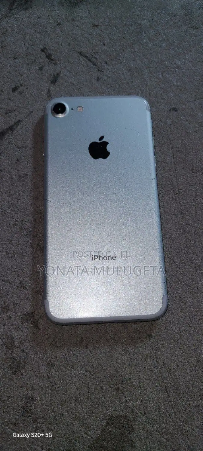 Apple iPhone 7 32 GB