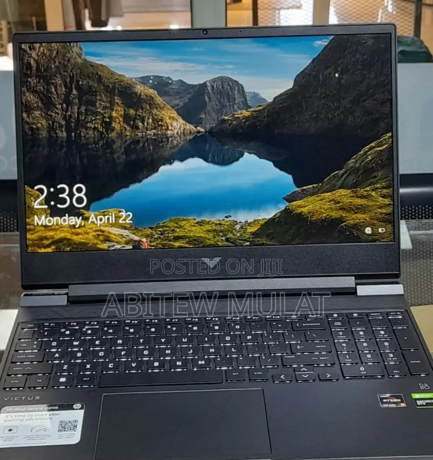 New Laptop HP Victus 16 16GB AMD Ryzen 5 SSD 512GB