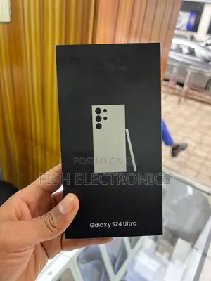 New Samsung Galaxy S24 Ultra 256 GB Silver
