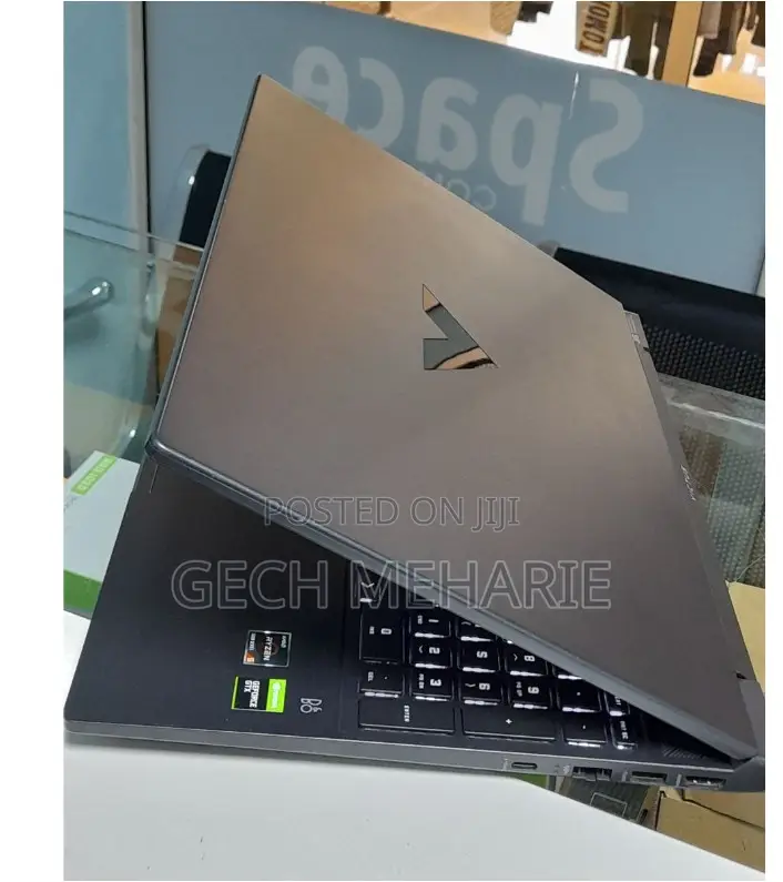 New Laptop HP Victus 16 16GB AMD Ryzen 5 SSD 512GB