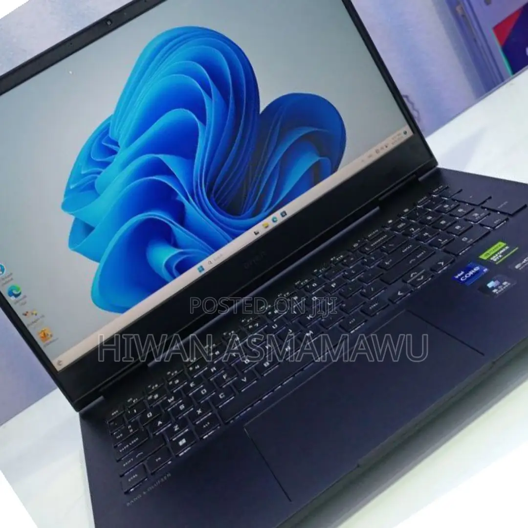 New Laptop HP Omen 15 16GB Intel Core I9 SSD 1T