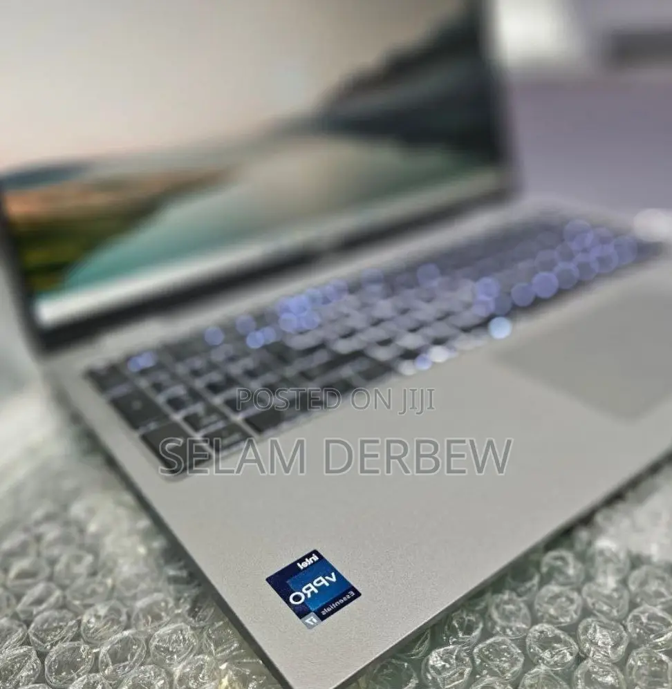 New Laptop Dell Latitude 5530 16GB Intel Core I7 SSD 512GB