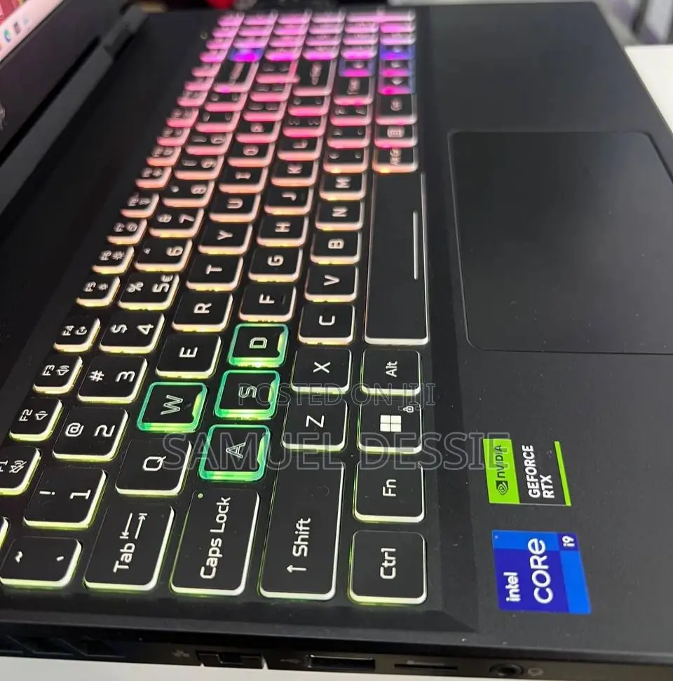 New Laptop Acer 16GB Intel Core I7 SSD 1T