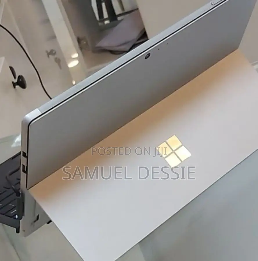 New Laptop Microsoft 8GB Intel Core I5 SSD 128GB