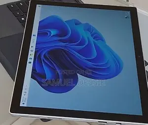 New Laptop Microsoft 8GB Intel Core I5 SSD 128GB