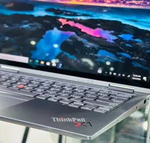 Photo - New Laptop Lenovo Thinkpad X1 Yoga 8GB Intel Core I7 SSD 512GB
