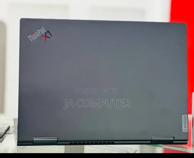 New Laptop Lenovo Thinkpad X1 Yoga 8GB Intel Core I7 SSD 512GB