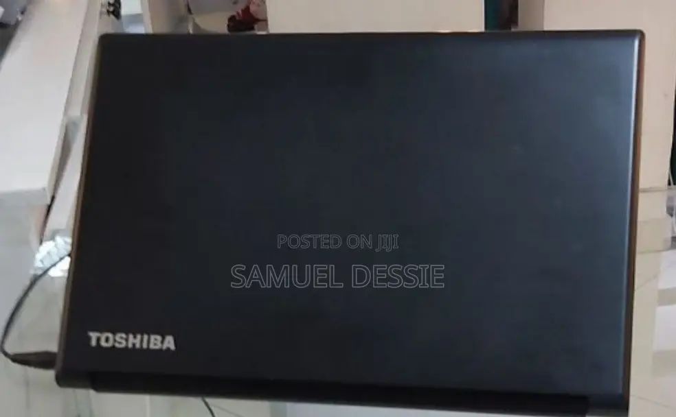 Laptop Toshiba Satellite C55 4GB Intel Core I3 HDD 500GB