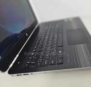 Photo - New Laptop HP Pavilion 11 8GB Intel Core I5 SSD 512GB