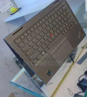 New Laptop Lenovo Thinkpad X1 Yoga 8GB Intel Core I5 SSD 512GB