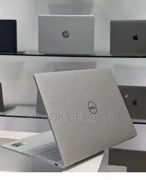 Photo - New Laptop Dell XPS 15 32GB Intel Core i7 SSD 512GB