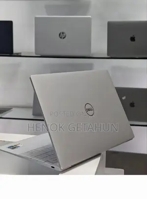 New Laptop Dell XPS 15 32GB Intel Core i7 SSD 512GB