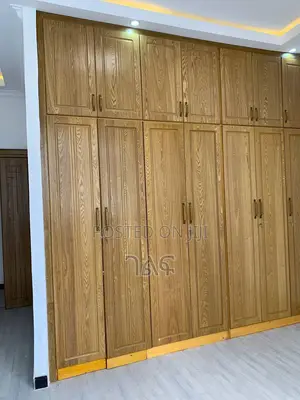 3bdrm Villa in አያት አካባቢ በጣም አሪፍ, Bole for sale