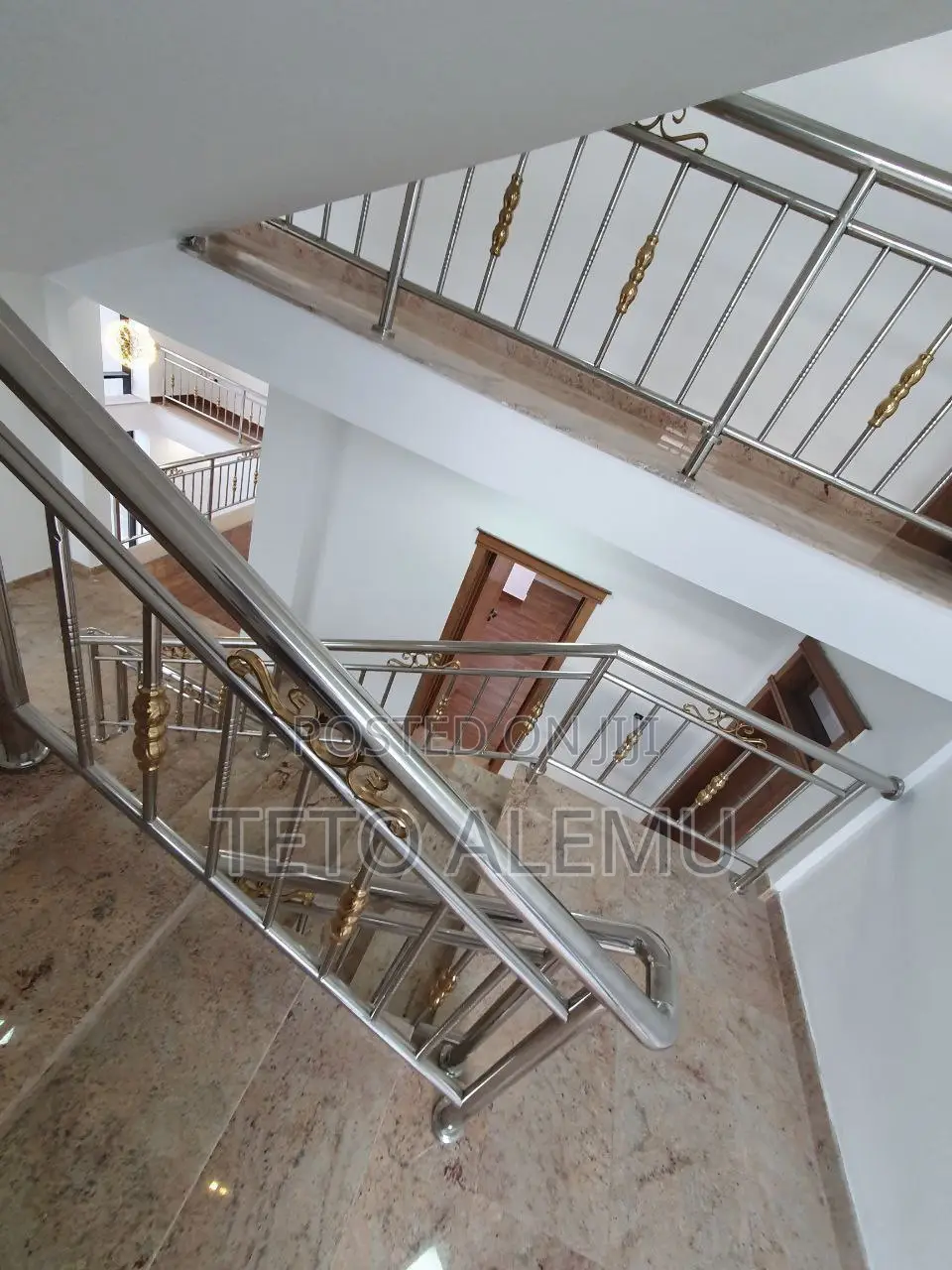 7bdrm House in የሚሸጥ ቤት Cmc ሰንሻይን, Yeka for sale