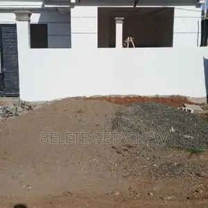 3bdrm Villa in Ayat Villa House For, Yeka for sale