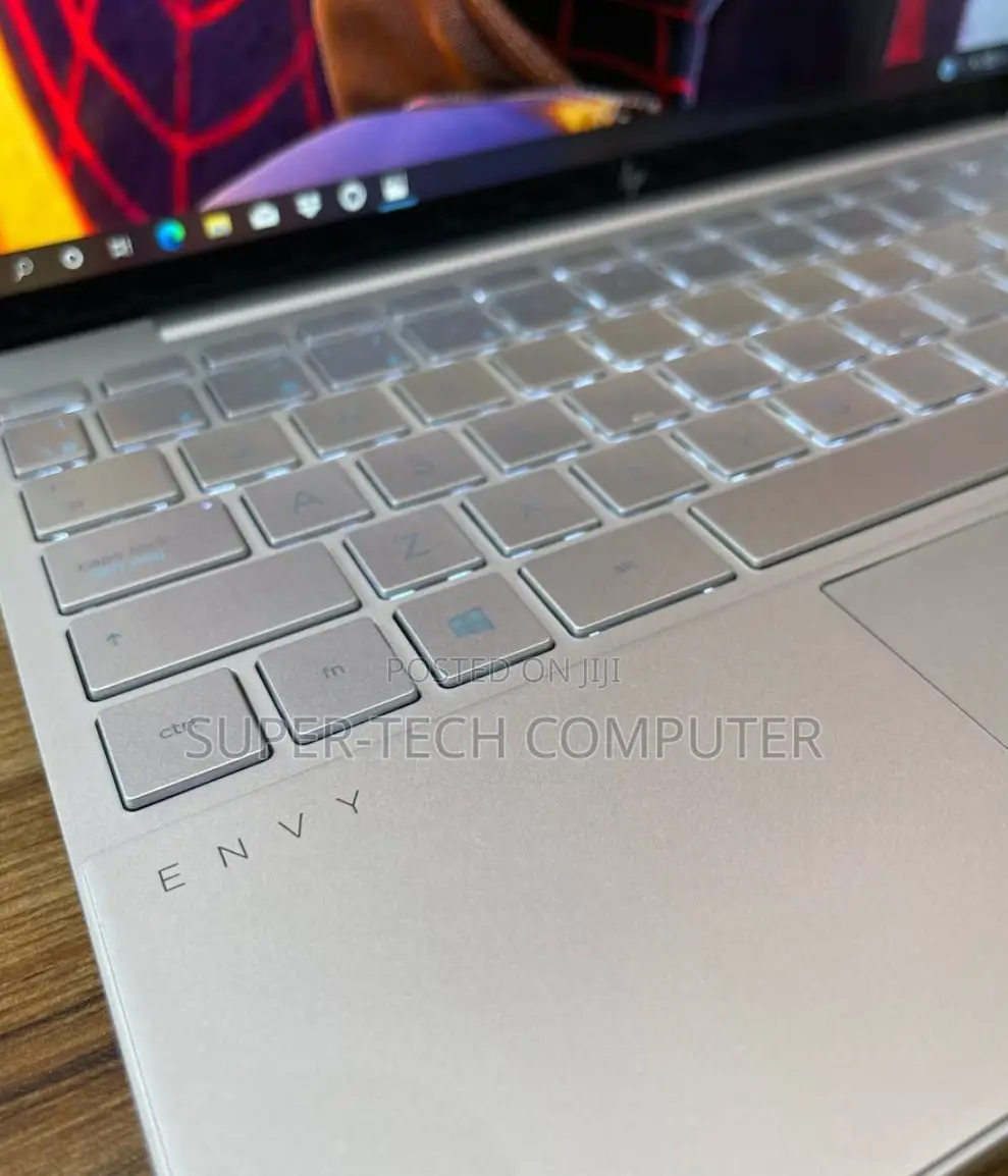 New Laptop HP Envy 13 16GB Intel Core I5 SSD 512GB