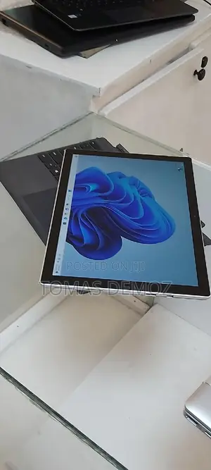 New Laptop Microsoft Surface Pro 4 8GB Intel Core I5 SSD 128GB