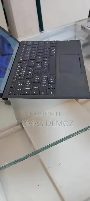 New Laptop Microsoft Surface Pro 4 8GB Intel Core I5 SSD 128GB