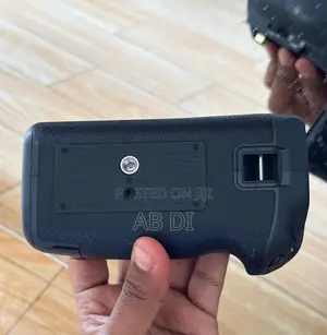 Canon BG-E22 Battery Grip For EOS