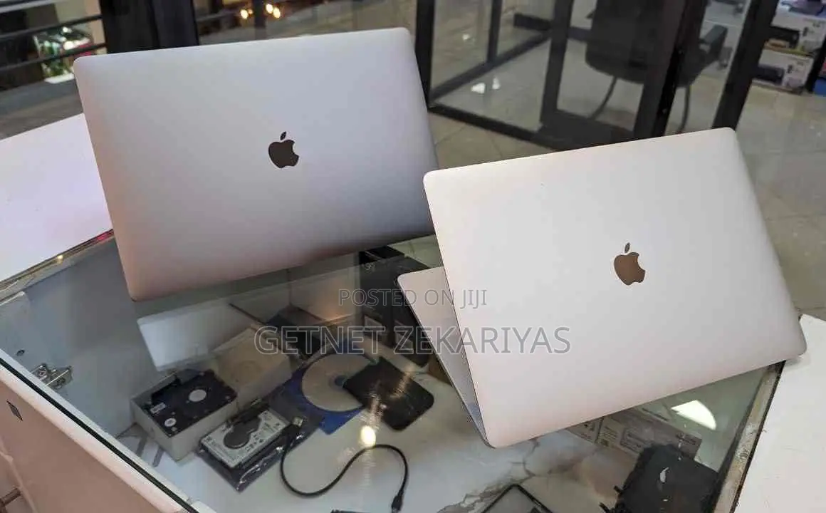 New Laptop Apple MacBook Pro 2019 32GB Intel Core I9 SSD 1T