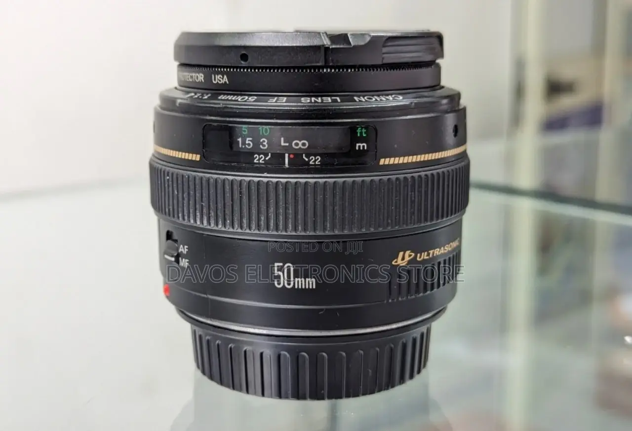 Canon Ef 50mm F/1.4 Usm Lens