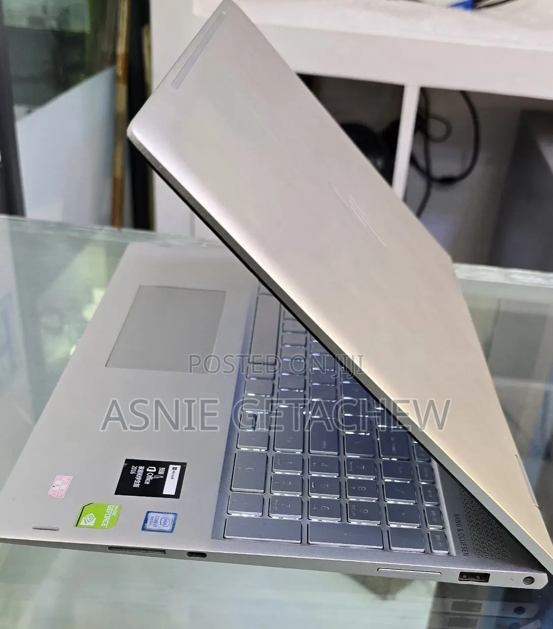 New Laptop HP Envy X360 20GB Intel Core I7 SSD 256GB