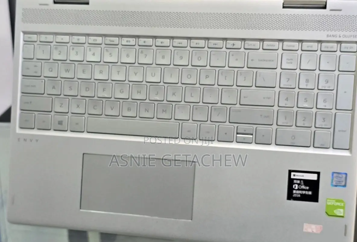 New Laptop HP Envy X360 20GB Intel Core I7 SSD 256GB