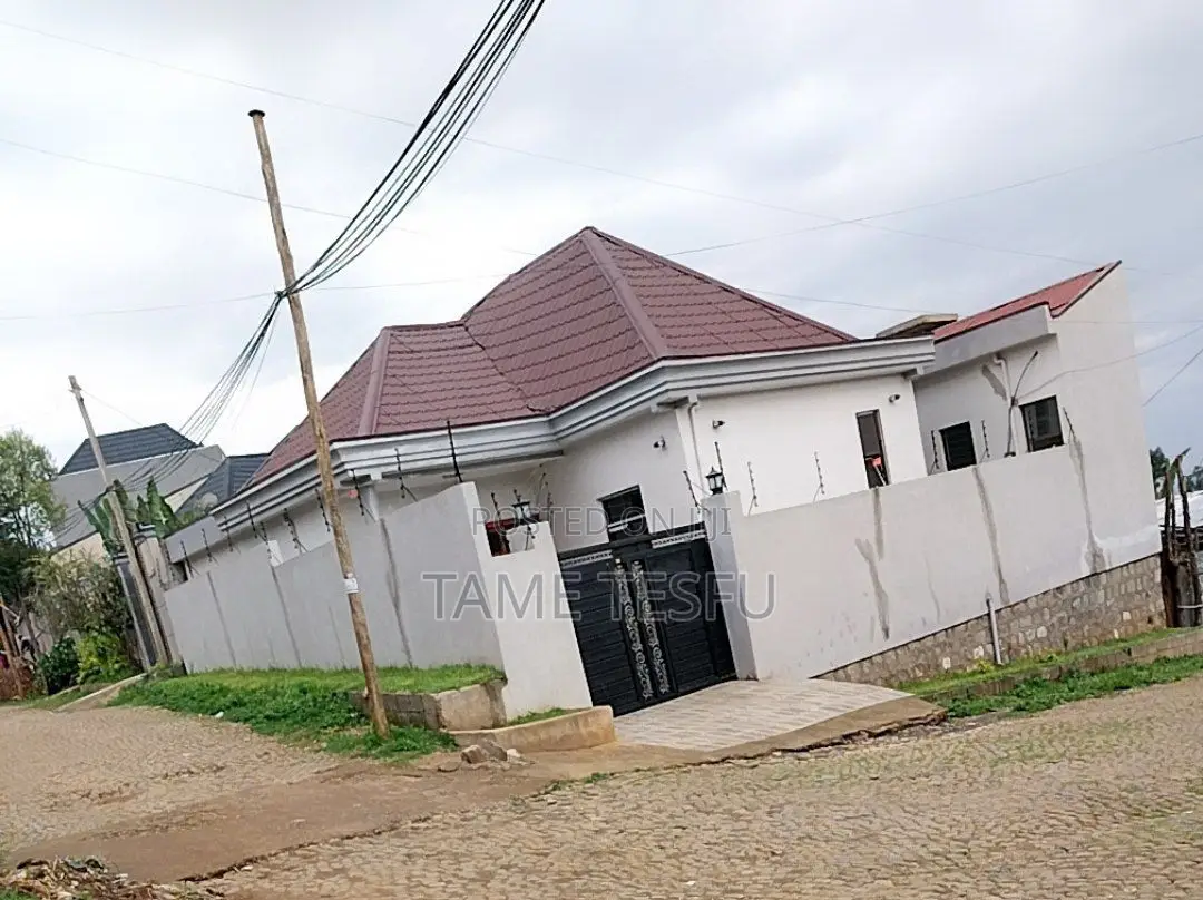 Furnished 3bdrm Villa in Yeka Kotobe for sale