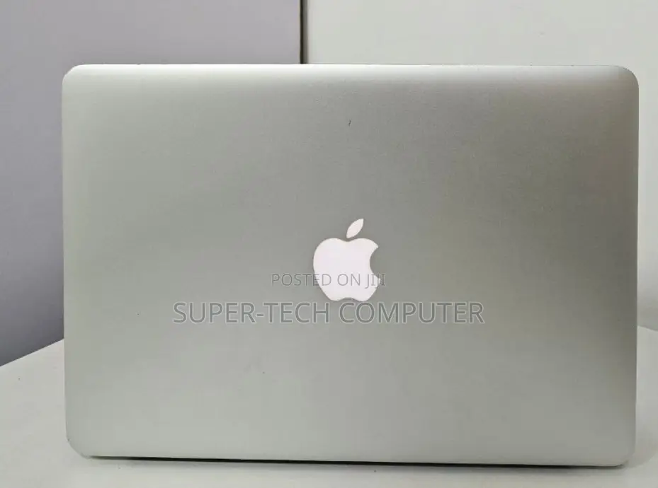 New Laptop Apple MacBook Air 2017 8GB Intel Core I5 SSD 256GB