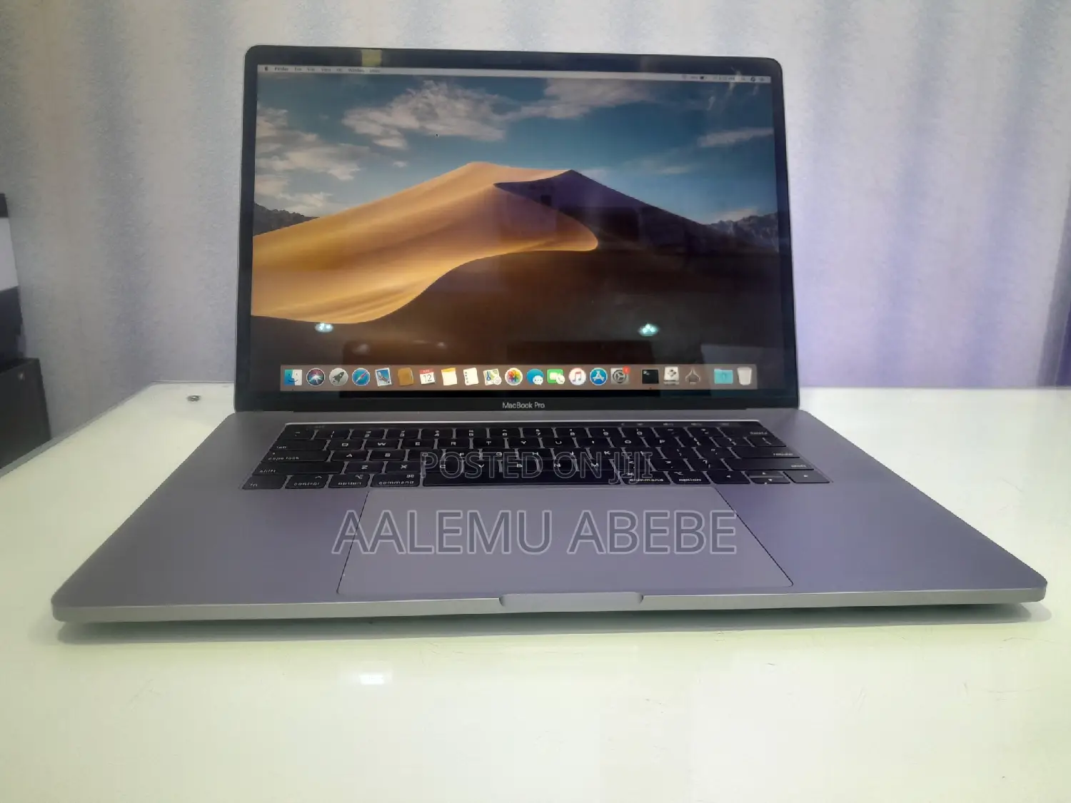New Laptop Apple MacBook Pro 2019 32GB Intel Core I7 SSD 1T