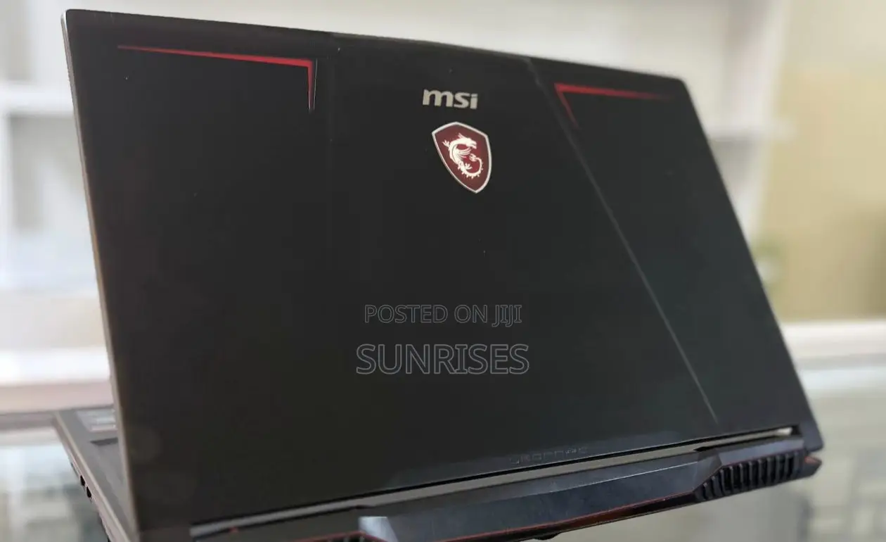 New Laptop MSI GP75 Leopard 16GB Intel Core I7 SSD 1T